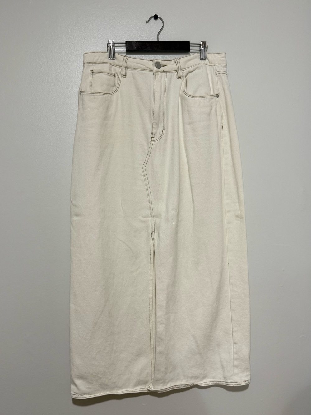 Blank NYC Cream Denim Midi Skirt